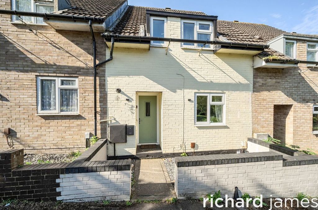 Property photo 1 of 11 7Ea4F320E72A4Ebd92d9F72A651B8d03