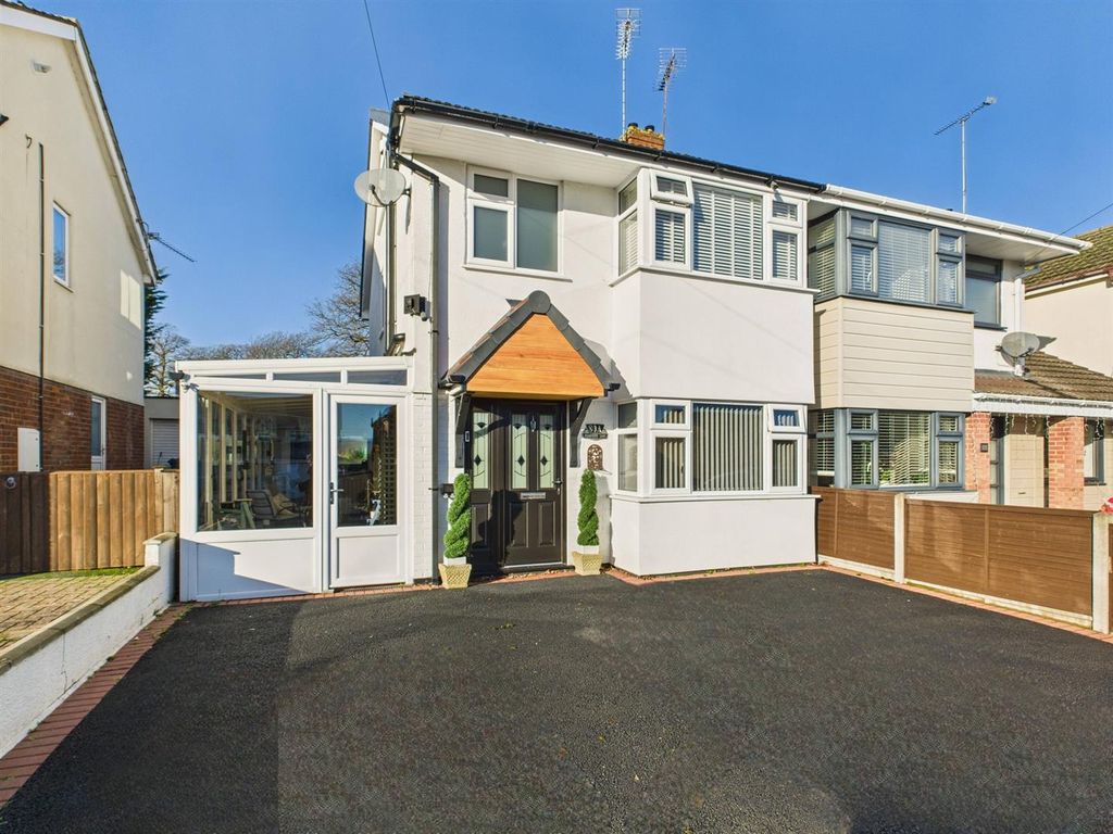 Property photo 1 of 24