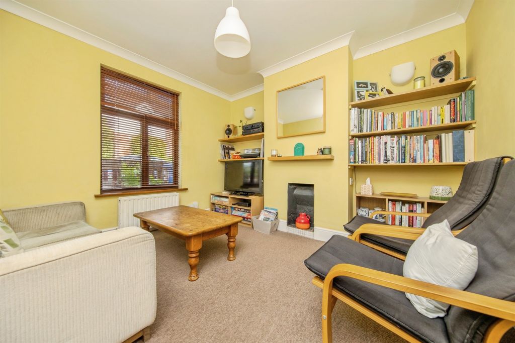 Property photo 2 of 19