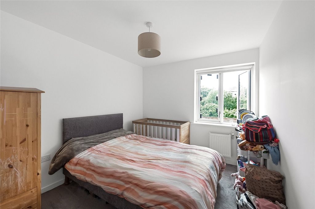 Property photo 3 of 15 Picture No. 28