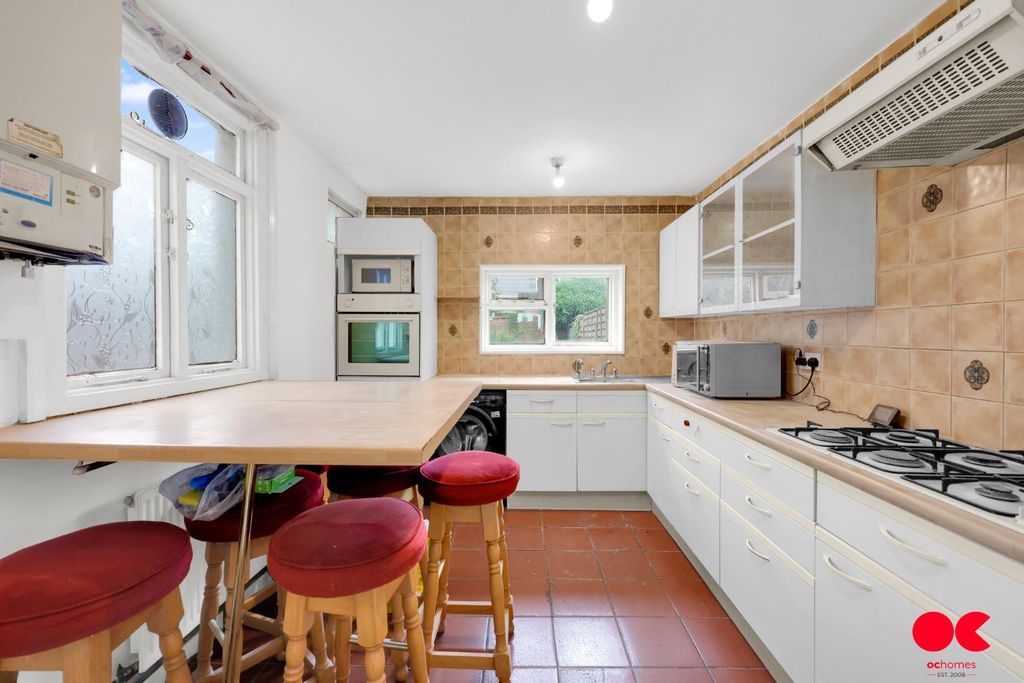 Property photo 1 of 24 Levi7895.Jpg