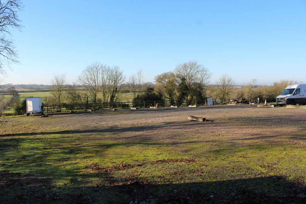 Property photo 2 of 16 Photo 2