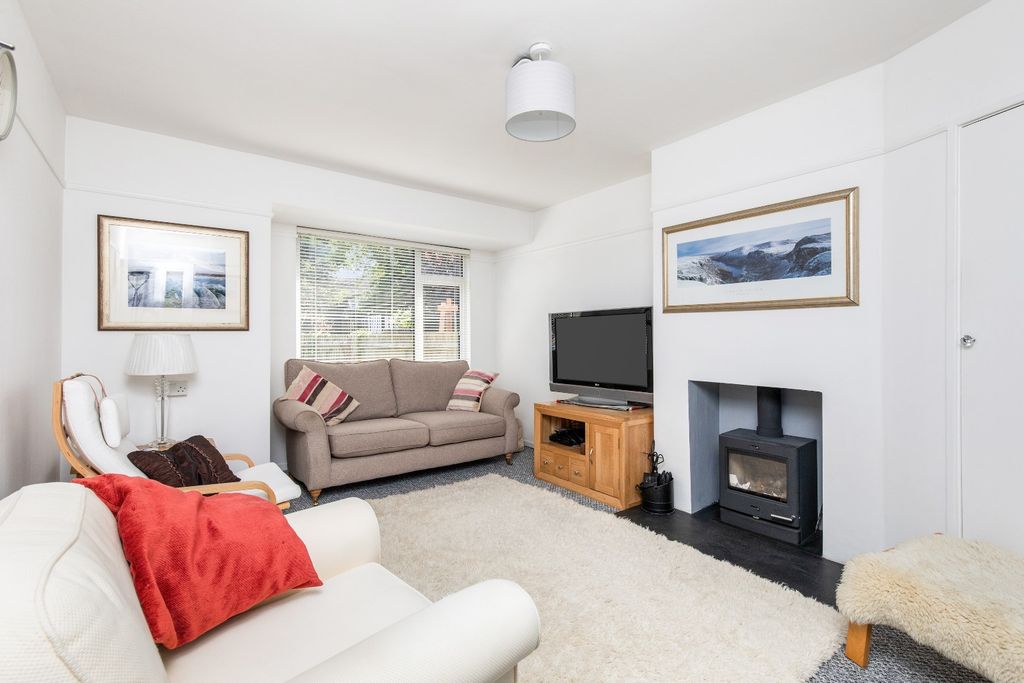 Property photo 3 of 15 3492356