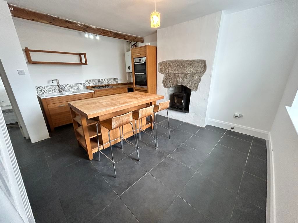 Property photo 3 of 21 Photo 3