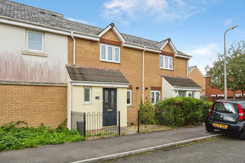 Property photo 1 of 18 Pbox-Img.Jpg