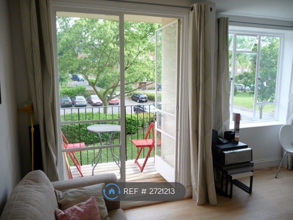 Property photo 3 of 16 Balcony