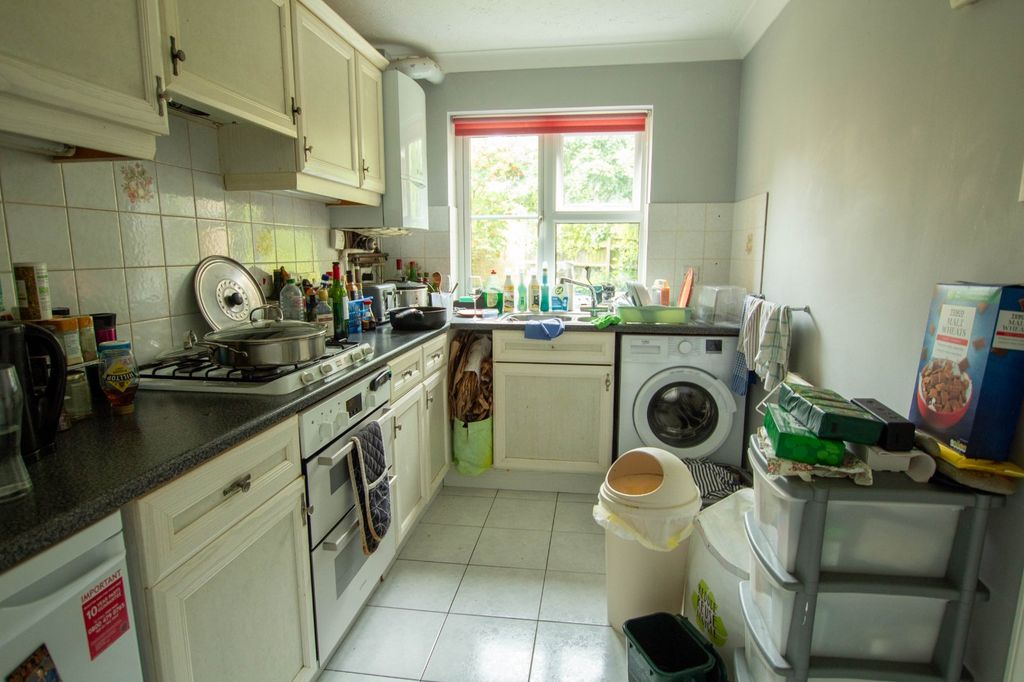 Property photo 3 of 10 Picture No. 09