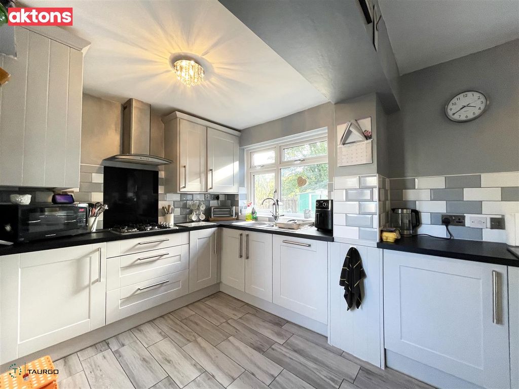 Property photo 1 of 35 Img_3434.Jpg