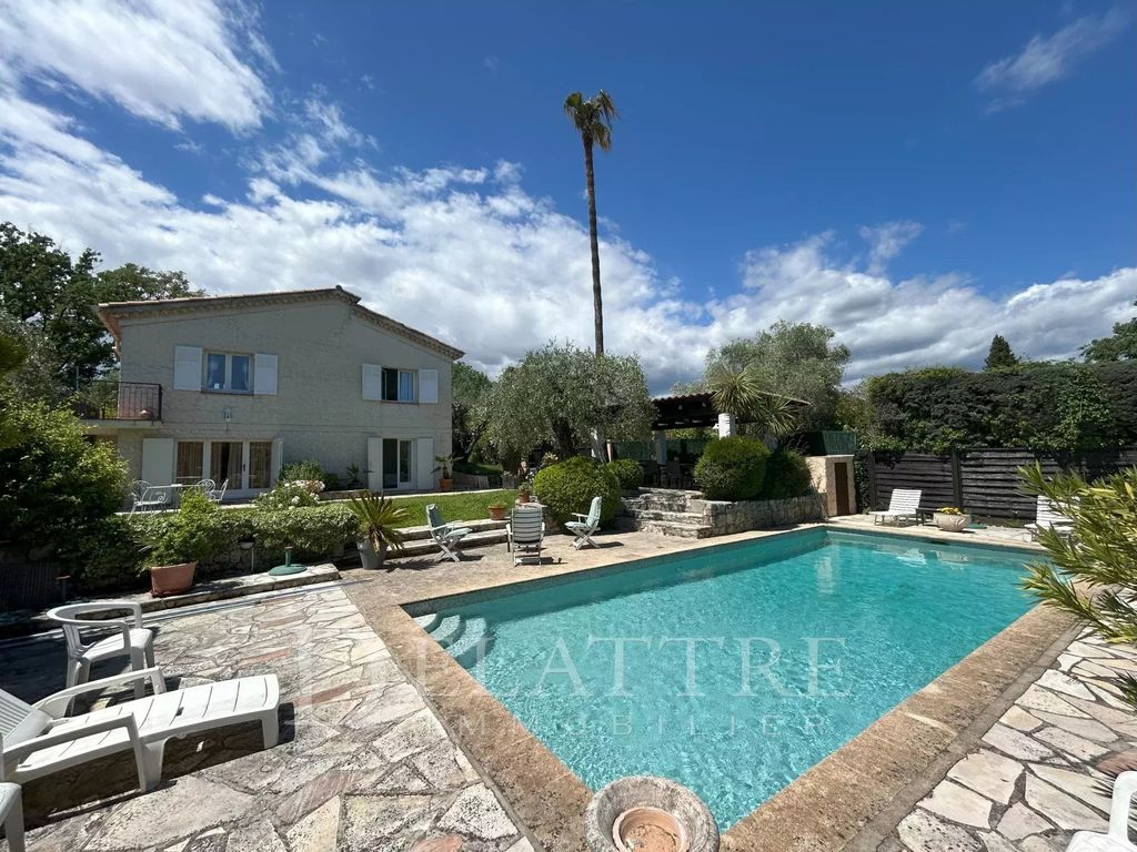Property photo 1 of 18 Opio