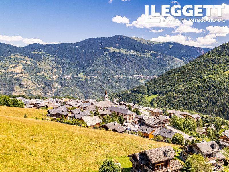 Property photo 3 of 10