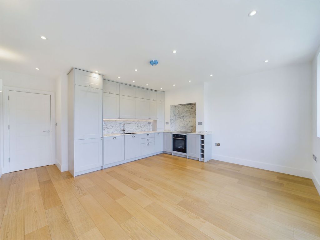 Property photo 3 of 15 Open Plan Kitchen