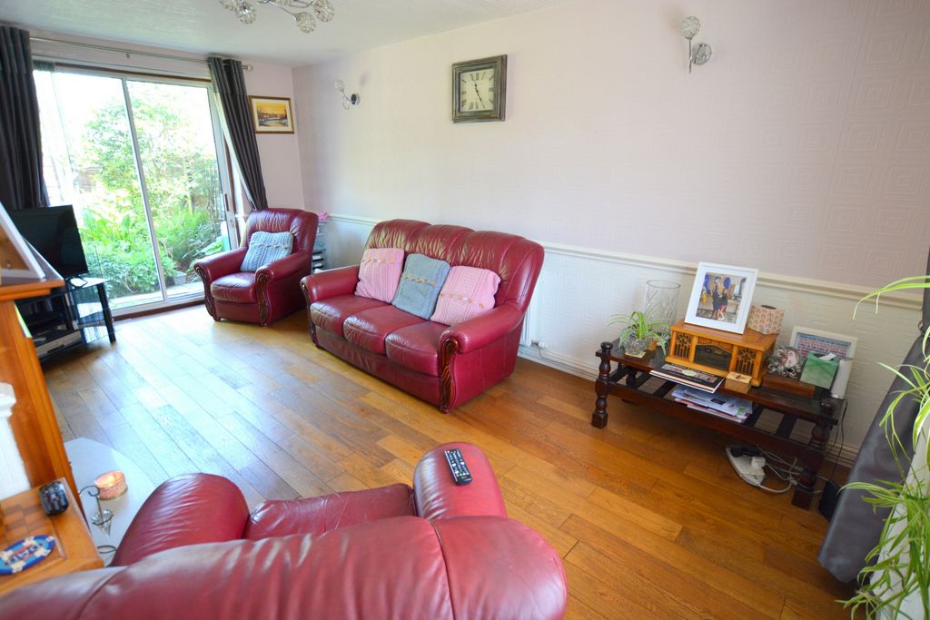 Property photo 3 of 16 Photo 15