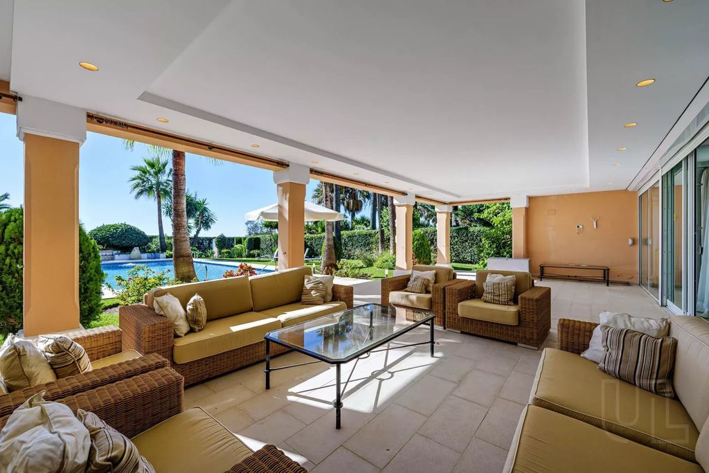 Property photo 3 of 18