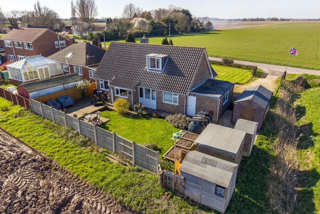 Property photo 3 of 23 Chu San (Leverton)-2