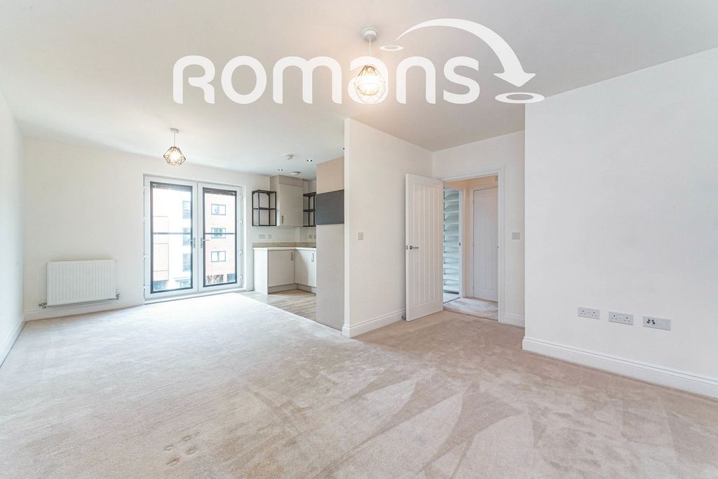 Property photo 2 of 10 Photo