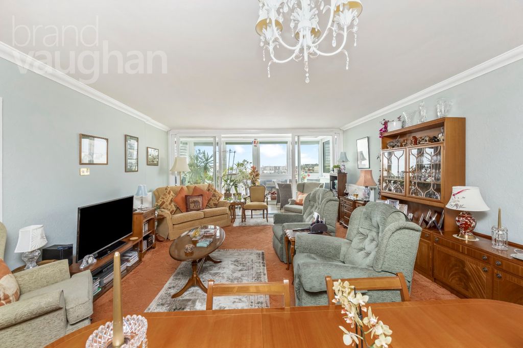 Property photo 3 of 22 Picture No. 15