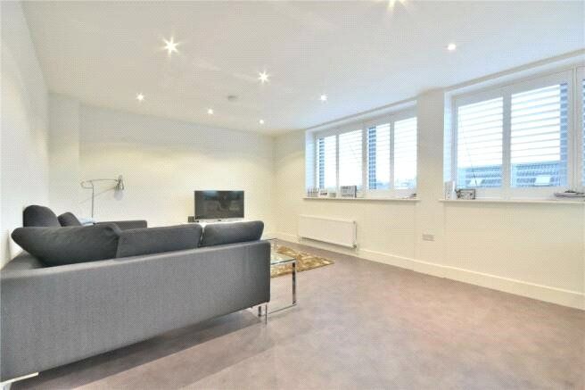 Property photo 3 of 6 Picture No. 10