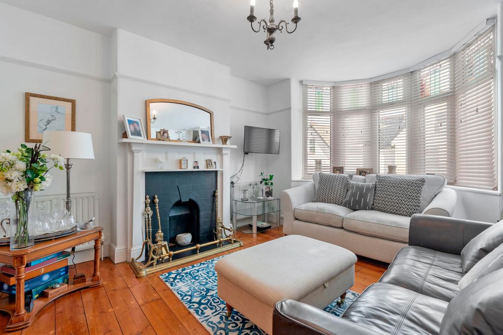 Property photo 3 of 13 Photo 3