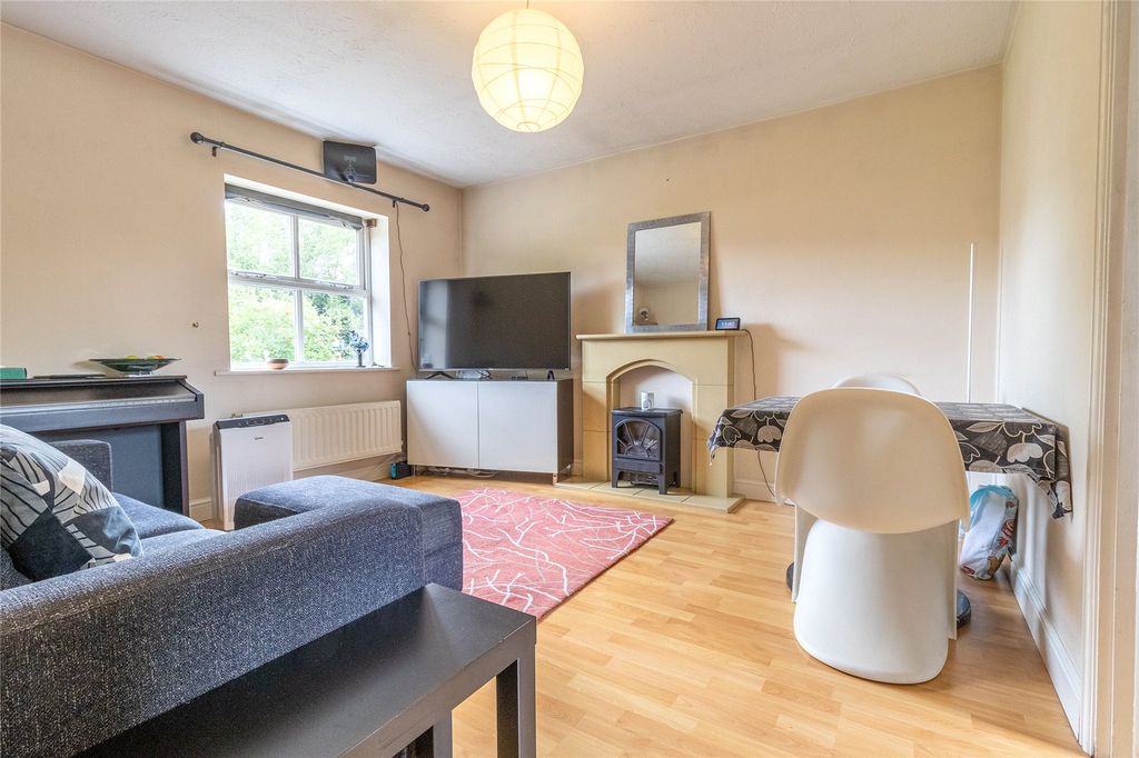 Property photo 3 of 10 Picture No. 08