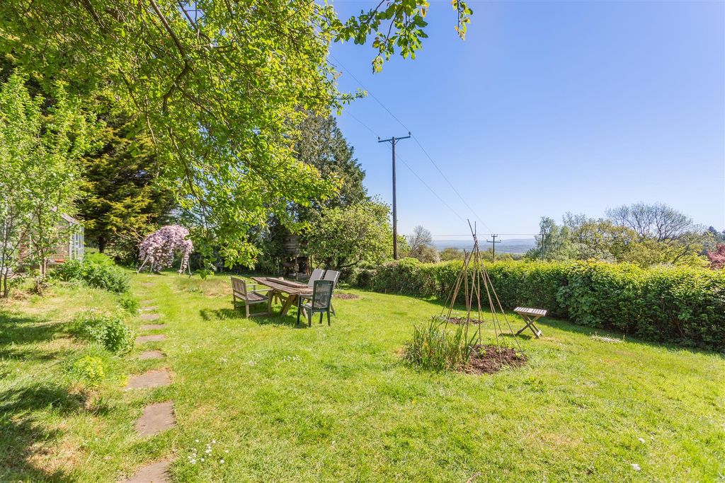 Property photo 2 of 45