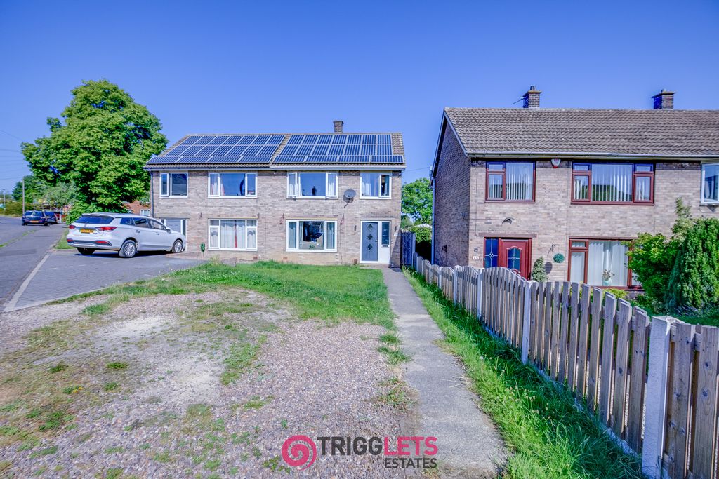Property photo 1 of 30