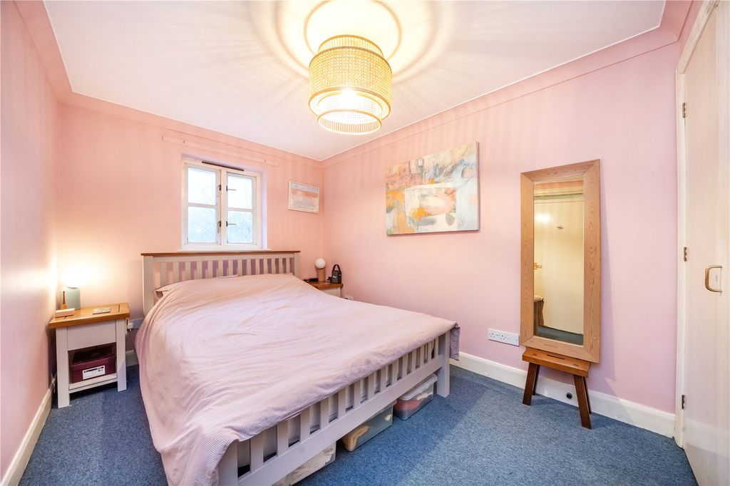 Property photo 3 of 10 Picture No. 05