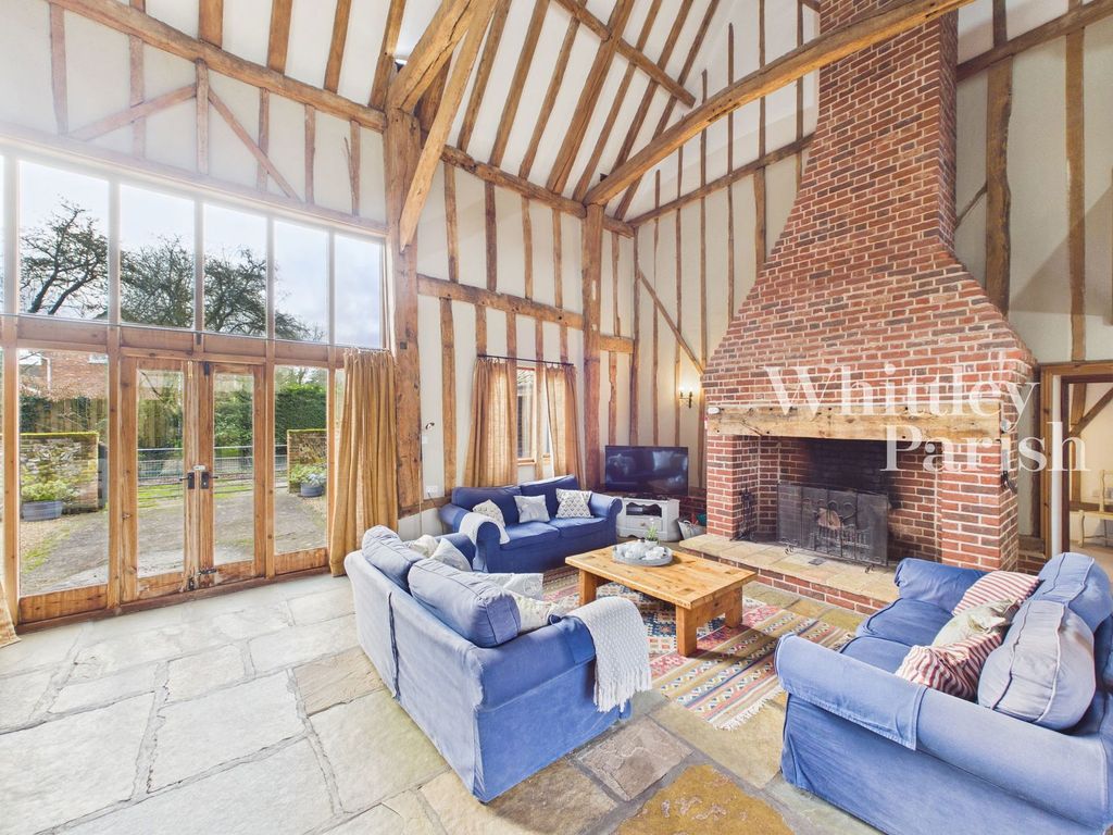 Property photo 3 of 36