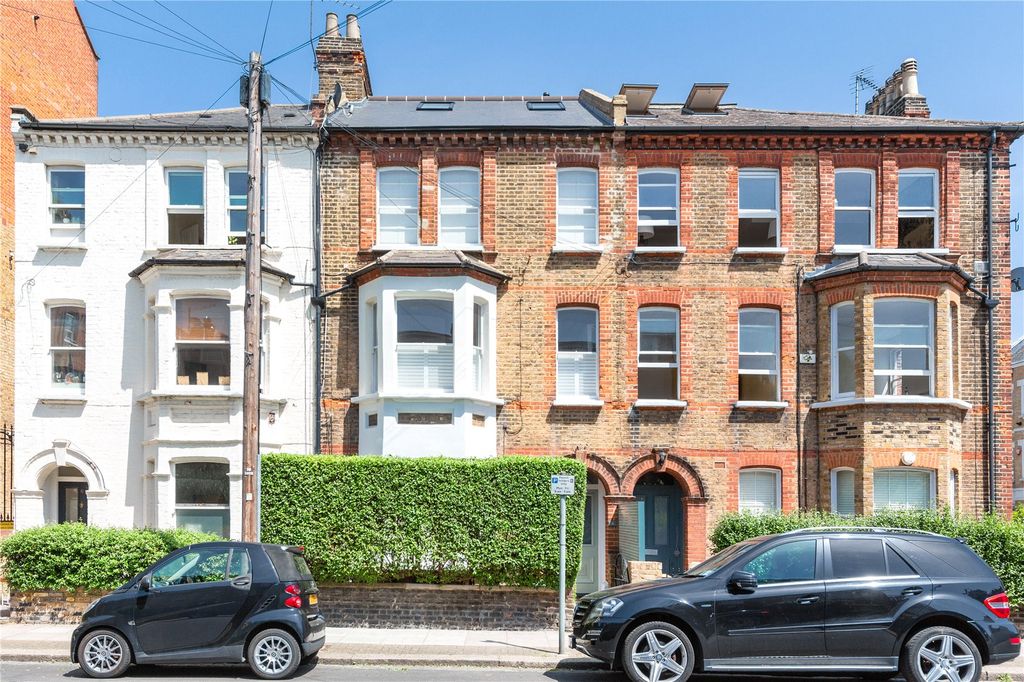 Property photo 1 of 7