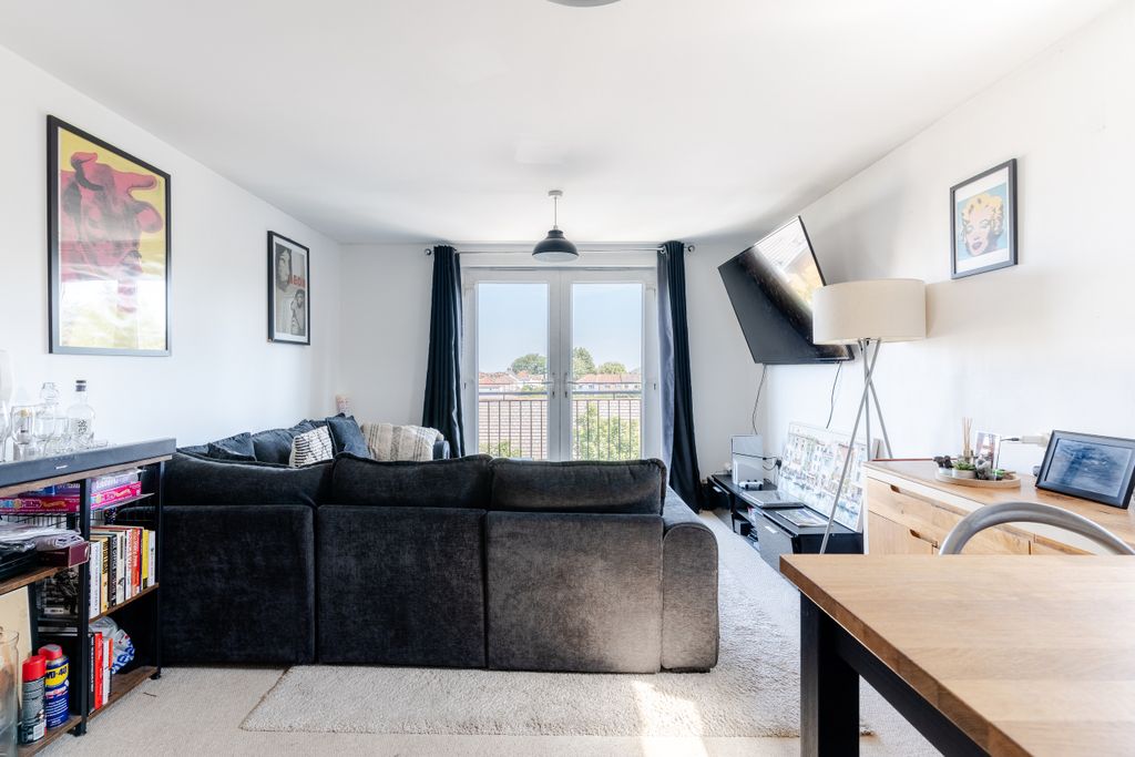 Property photo 1 of 10 1