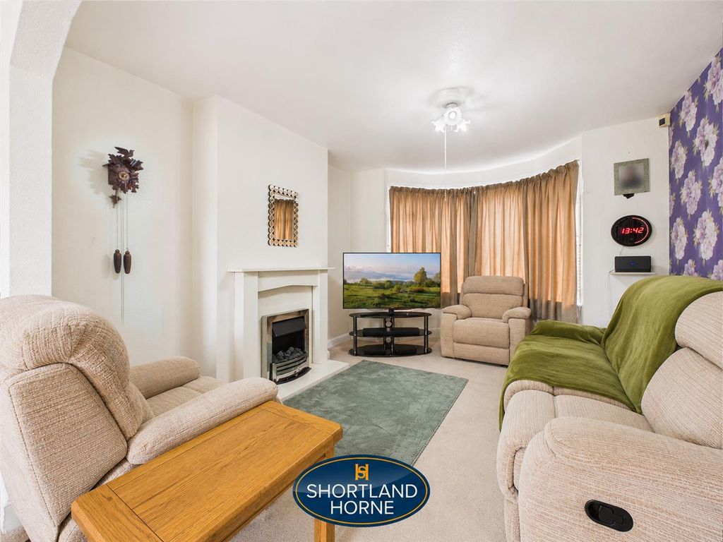 Property photo 3 of 33 Cam04377G0-Pr0359-Still029.Jpg