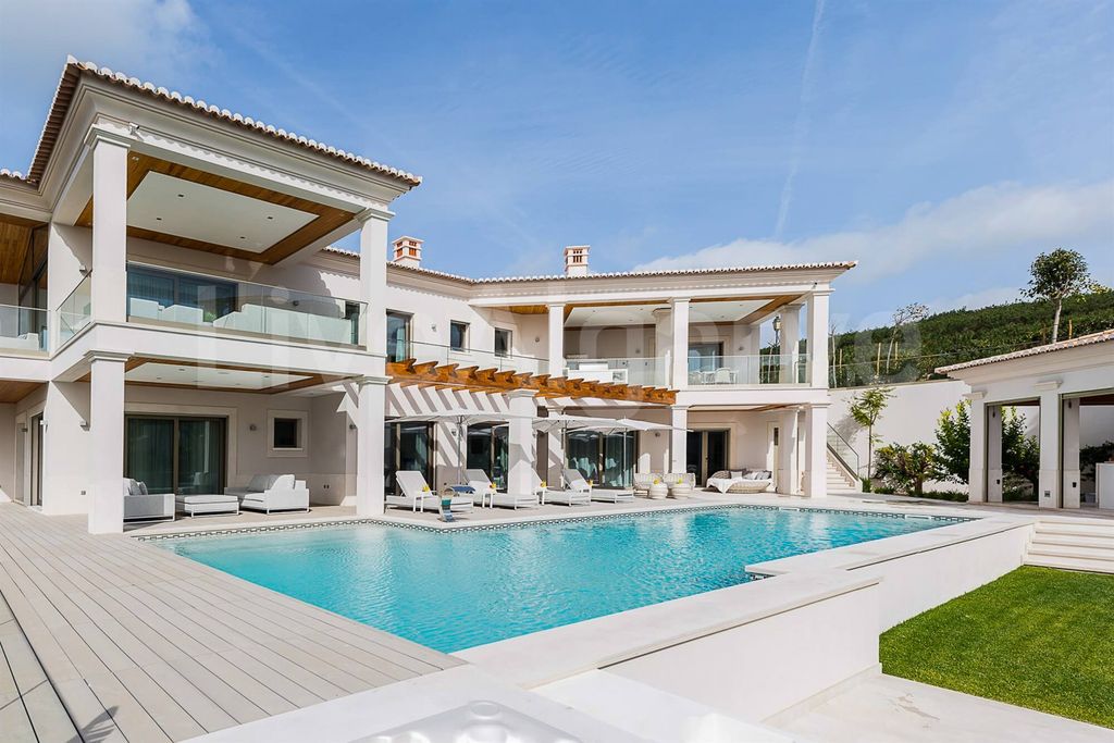 Property photo 1 of 35 Luxury | Elegante T5 Mansion For Sale At Santo António Golf Resort, Budens - Vila Do Bispo