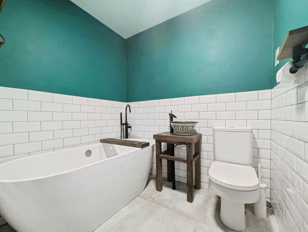 Property photo 2 of 14 Photo 1