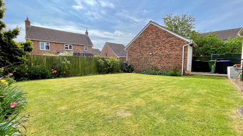 Property photo 2 of 18 Photo 16