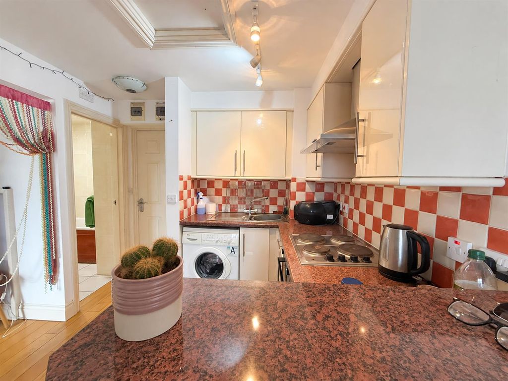 Property photo 2 of 5 98E7c365-4035-4Fd5-A5A2-29E9Bdc5688A.Png