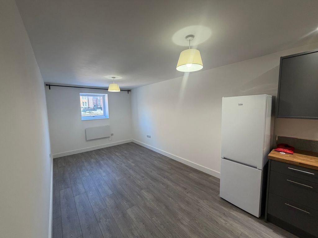 Property photo 3 of 6 Image