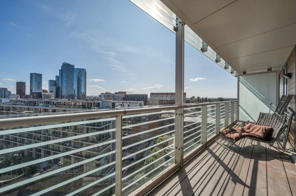 Property photo 1 of 16 1509684-1-6A8c383...