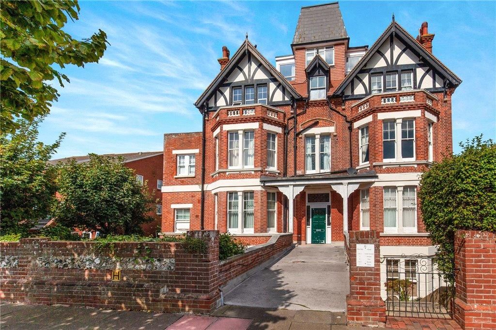 Property photo 1 of 1