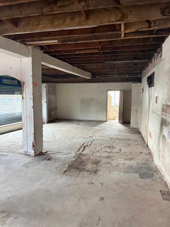 Property photo 3 of 5