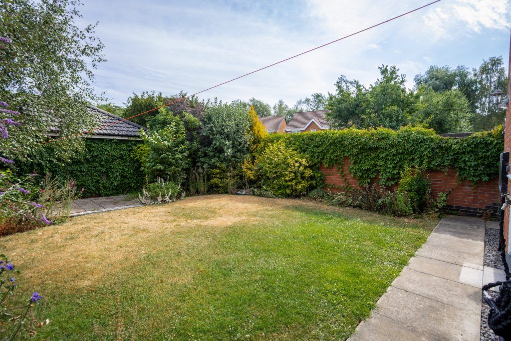 Property photo 2 of 30