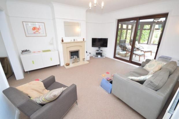 Property photo 2 of 10 Lounge.Jpg