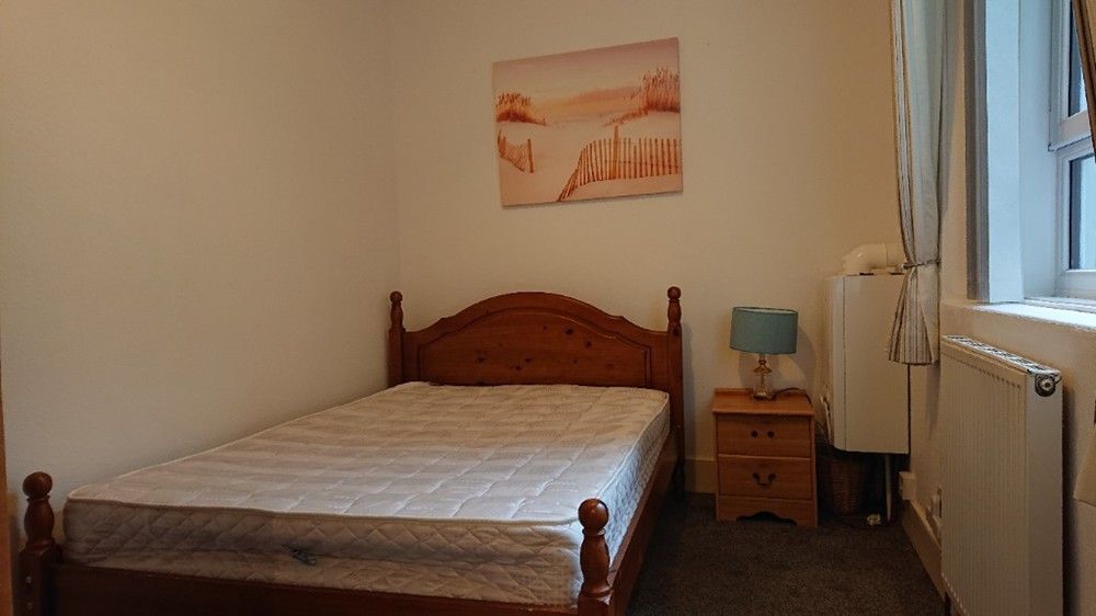 Property photo 3 of 5 Bedroom