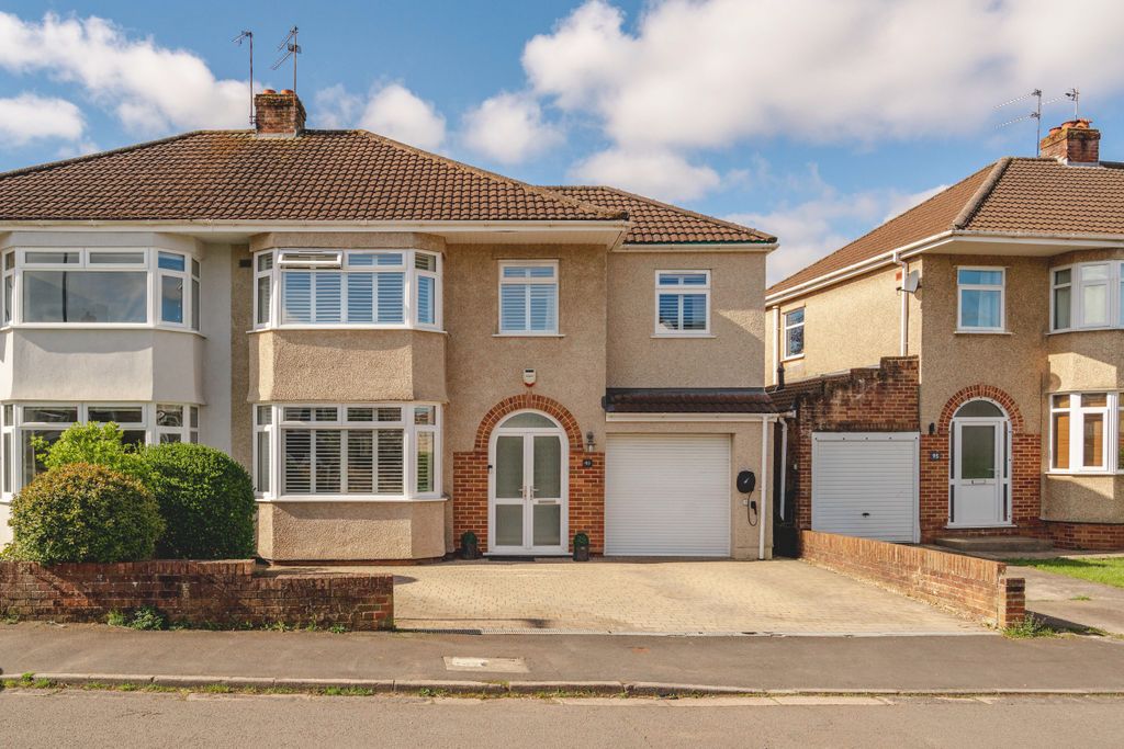 Property photo 3 of 22 3