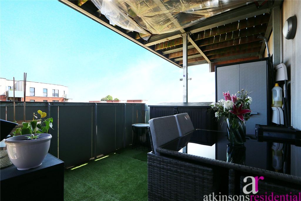 Property photo 3 of 13 Picture No. 02