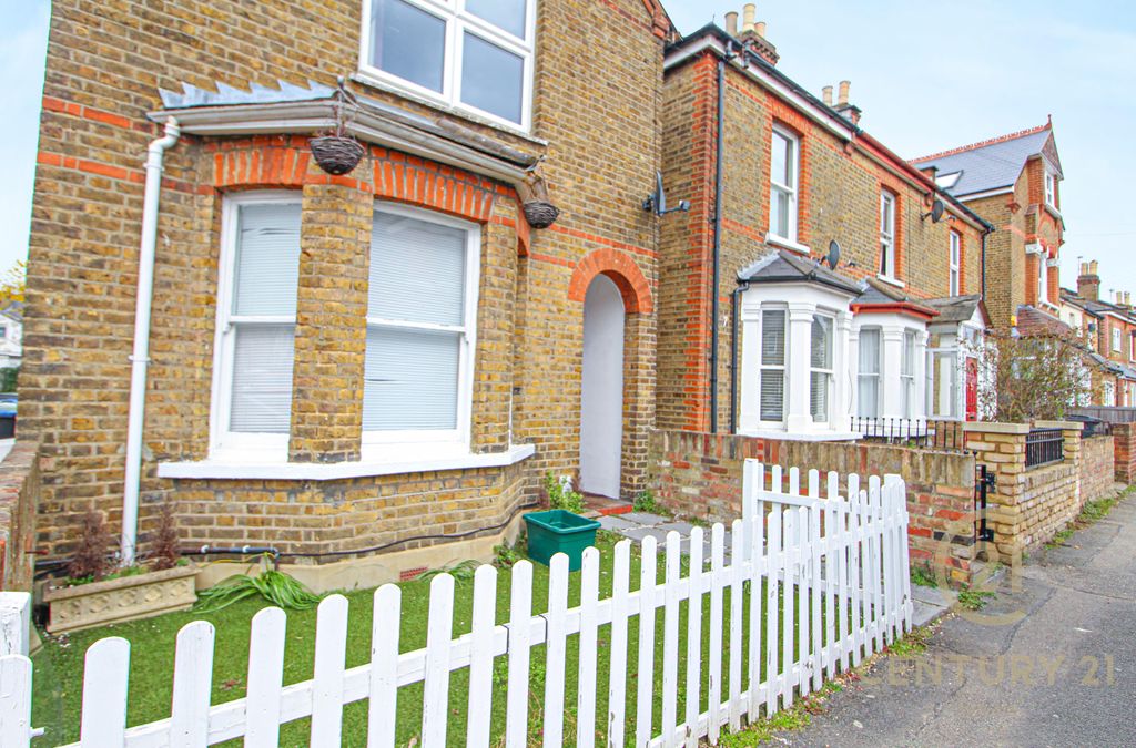 Property photo 1 of 10