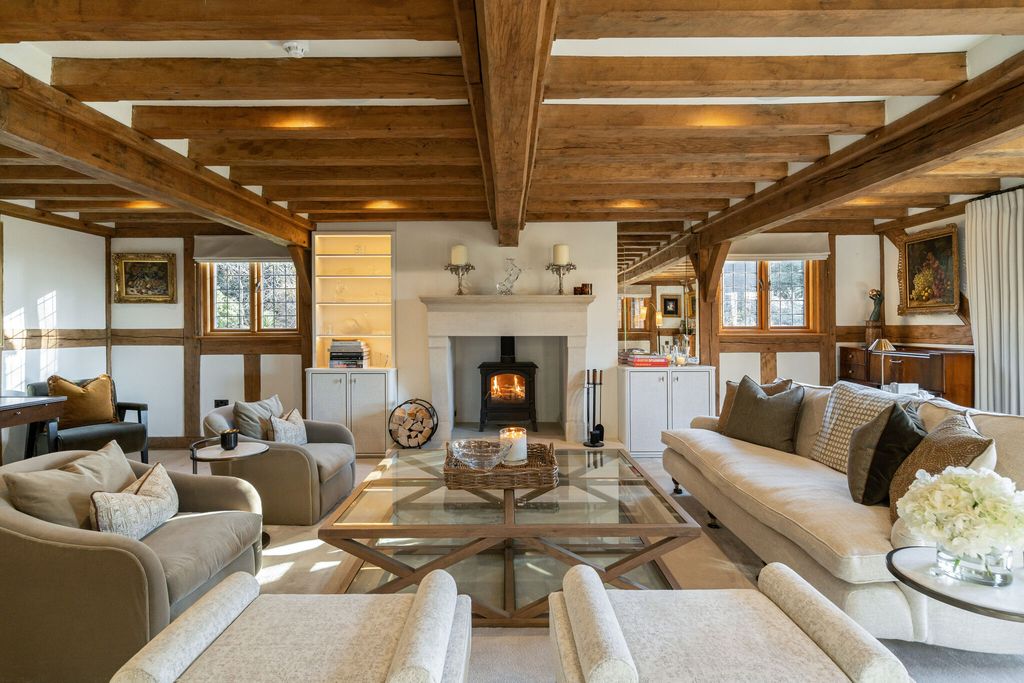 Property photo 3 of 24