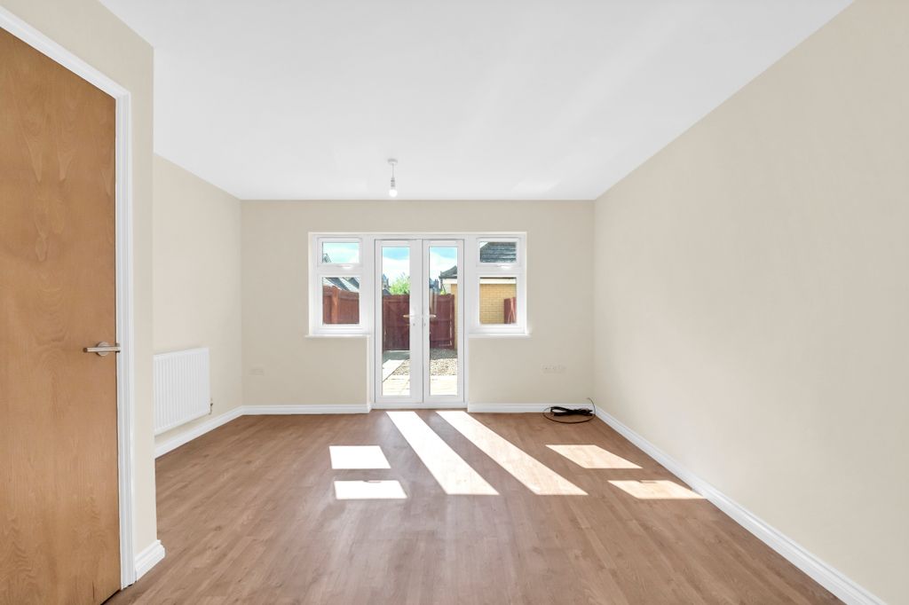 Property photo 3 of 17 Dcp_1518
