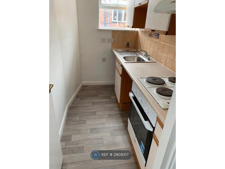 Property photo 2 of 5