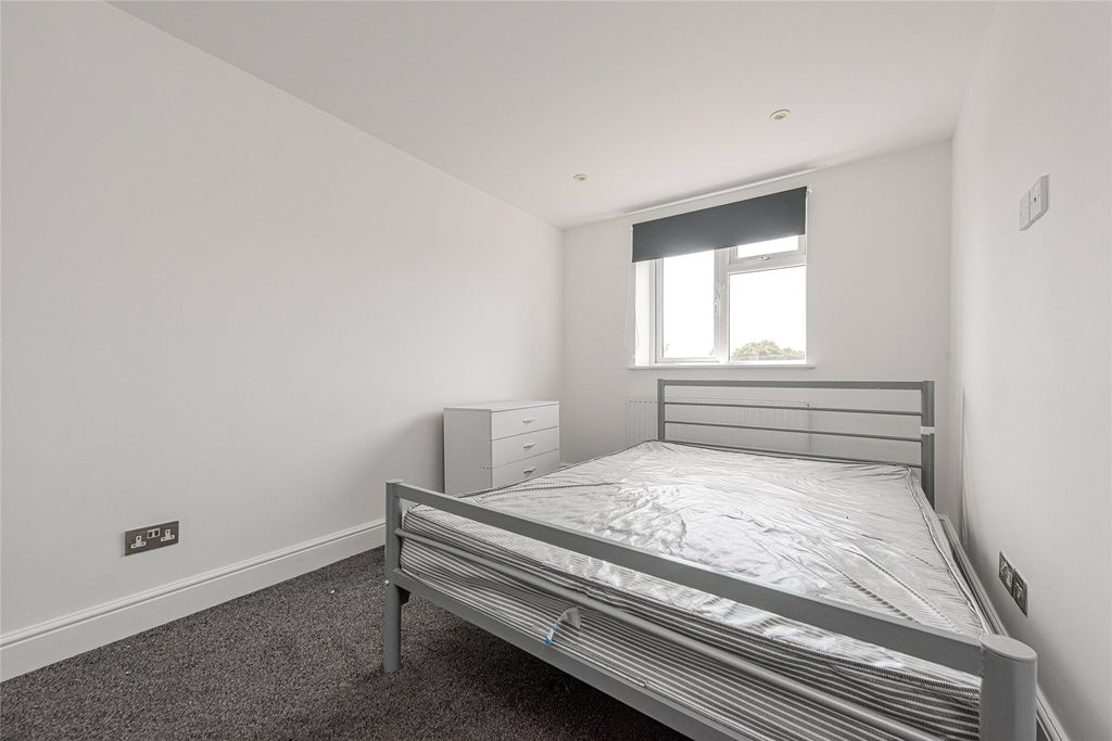 Property photo 2 of 6 Picture No. 02