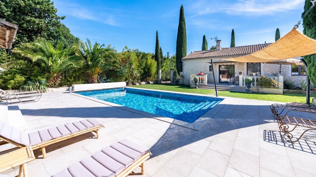 Property photo 3 of 22