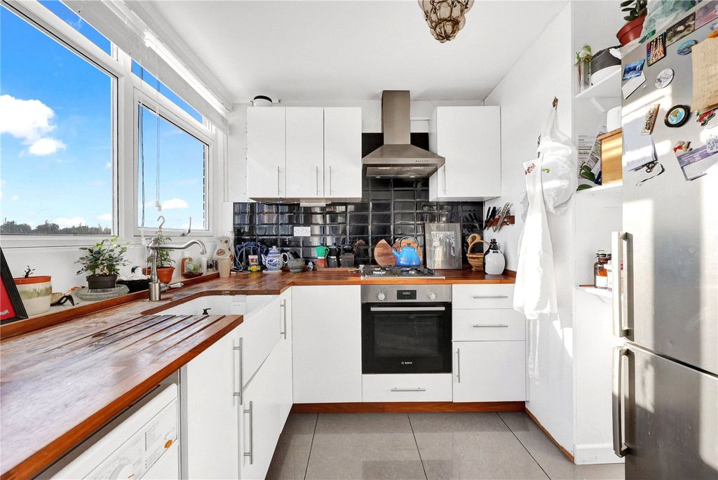 Property photo 1 of 15 Kitchen